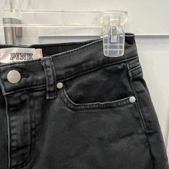 PINK VICTORIA’S SECRET Women's Black Denim Frayed Hem Shorts Sz 4 - Picture 3 of 9